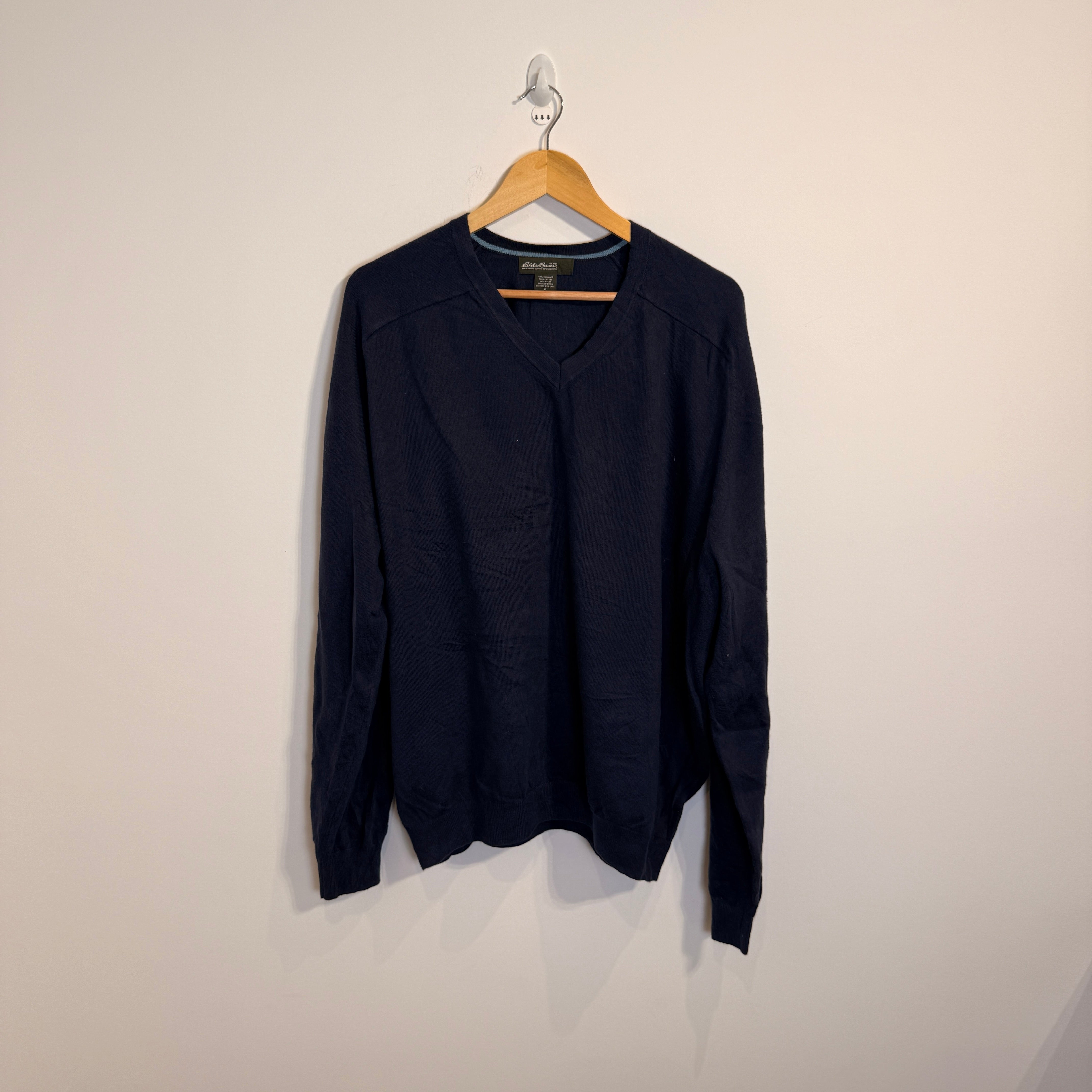 Eddie Bauer Men’s Suprema Cotton V-Neck Jumper – P631