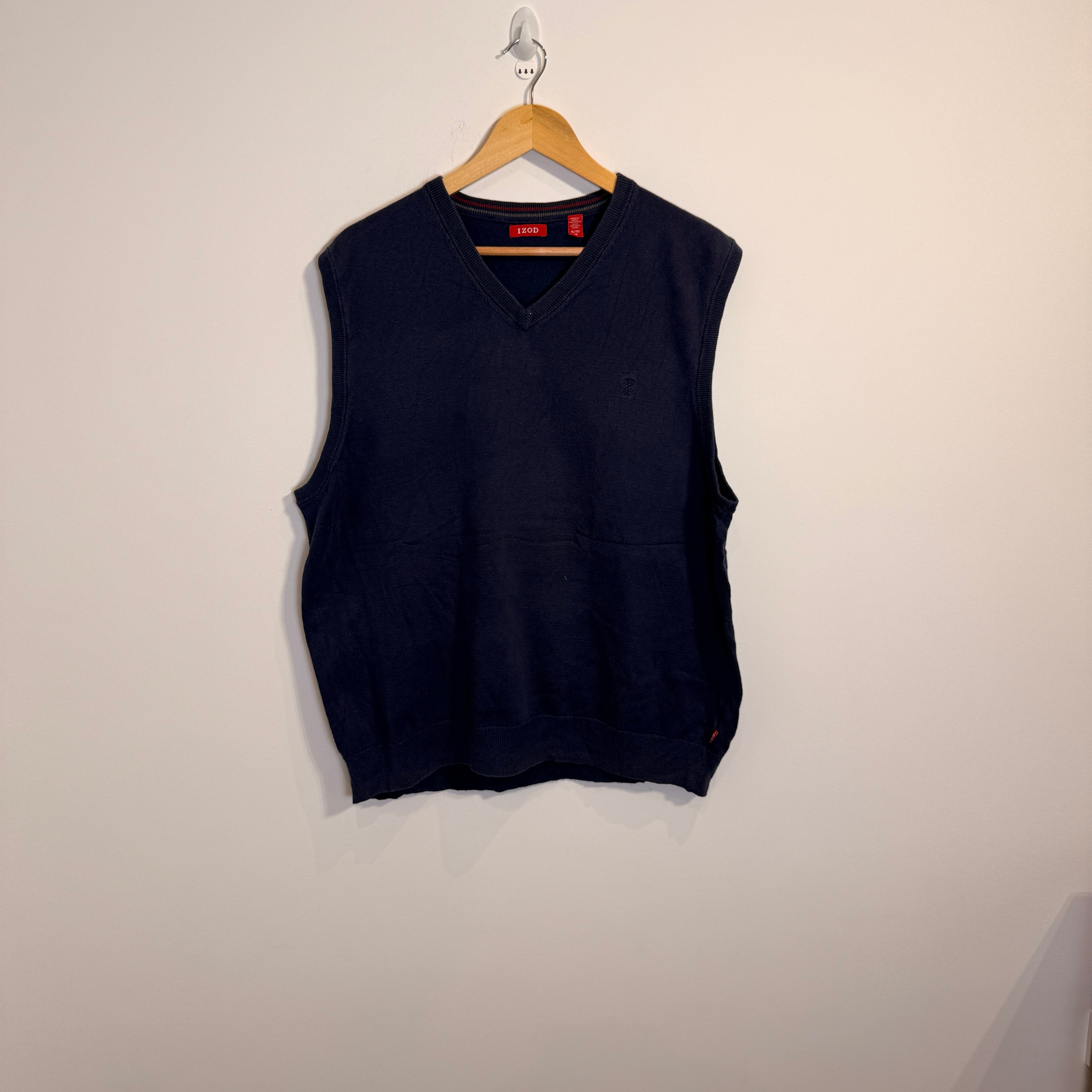 IZOD Men’s Navy Blue Cotton Vest – P642