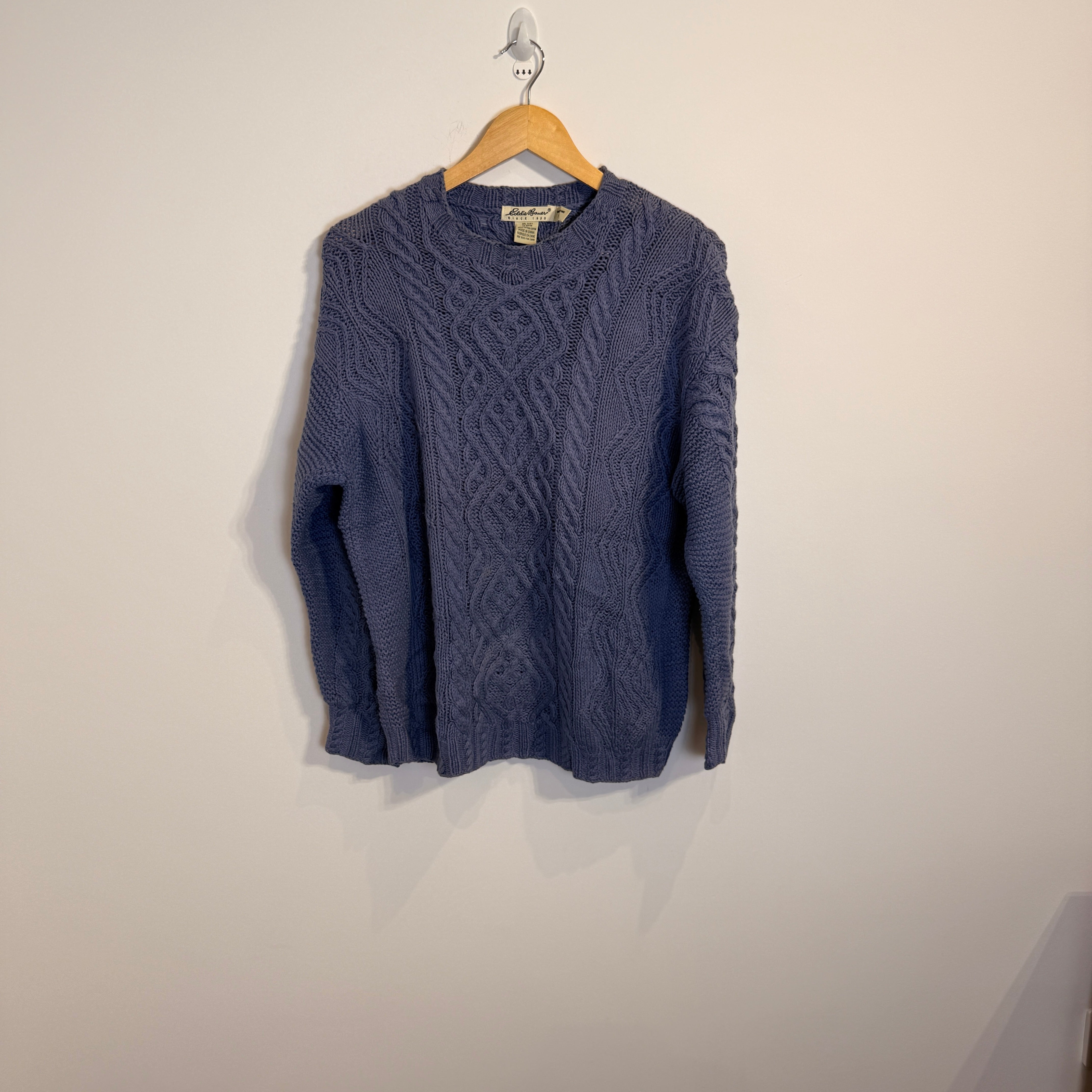 Eddie Bauer Women’s Purple Knitted Jumper – P644