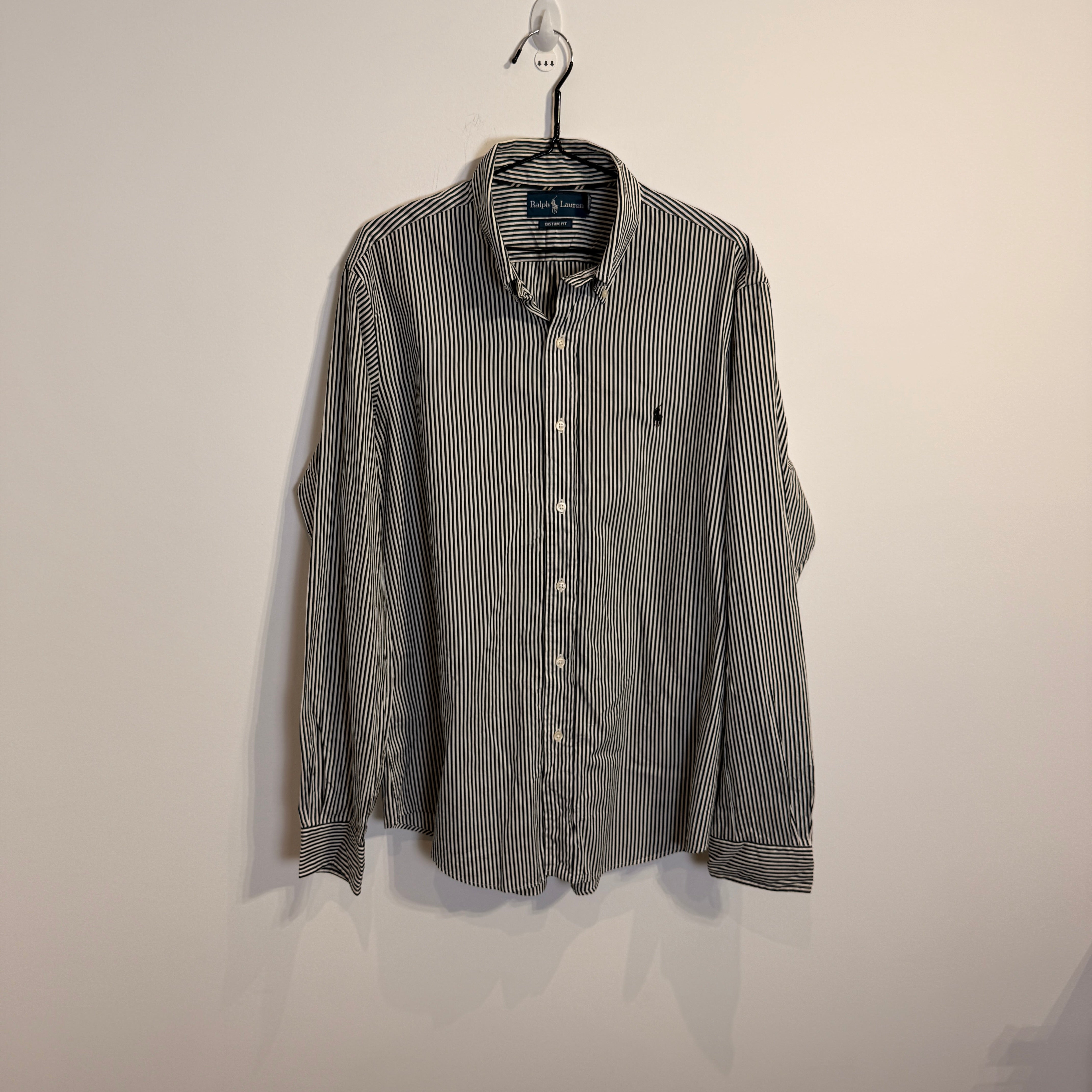 Ralph Lauren Men’s Striped Oxford Shirt – P657