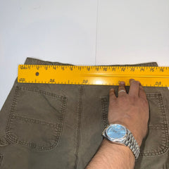 Beige Carhartt shorts with carpenter hook