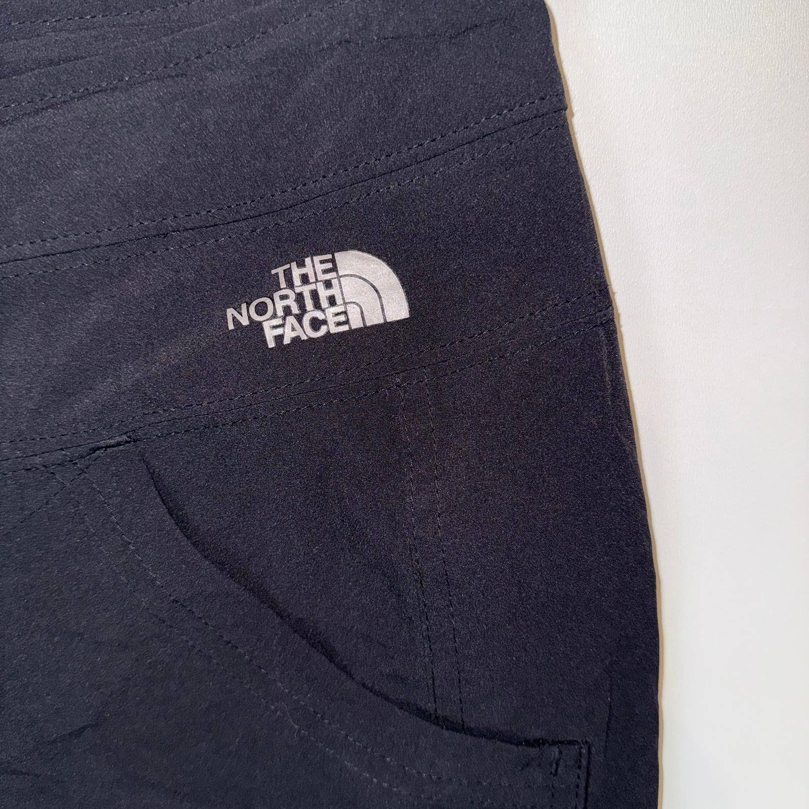The North Face TNF Apex Women's Black Cropped Pants Size 14