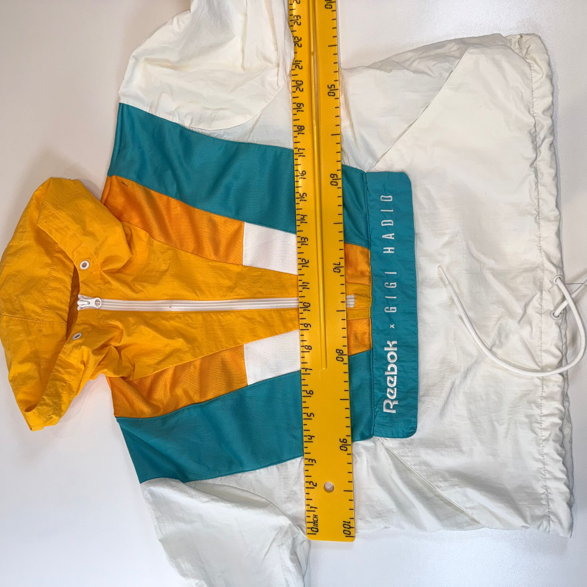 Reebok x Gigi Hadid Cropped Windbreaker Jacket Women’s XS Colorblock Hooded Pullover