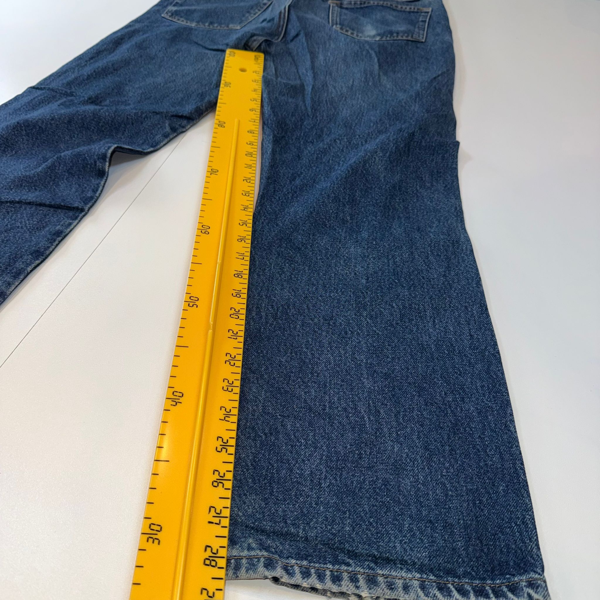 Vintage Wrangler Jeans Men’s 34x30 Blue Denim Relaxed Straight Leg Faded Distressed